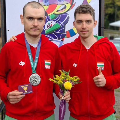 Földi Bence ezüstérmes, Csontó Ádám 8. lett a MTB-ban!