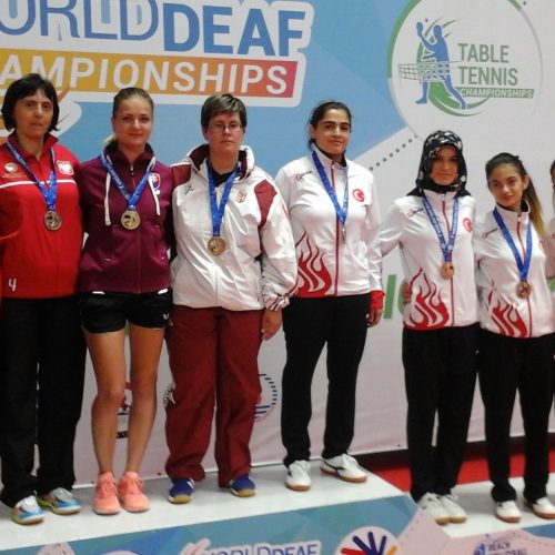 Asztalitenisz VB: 2 érmet szereztünk