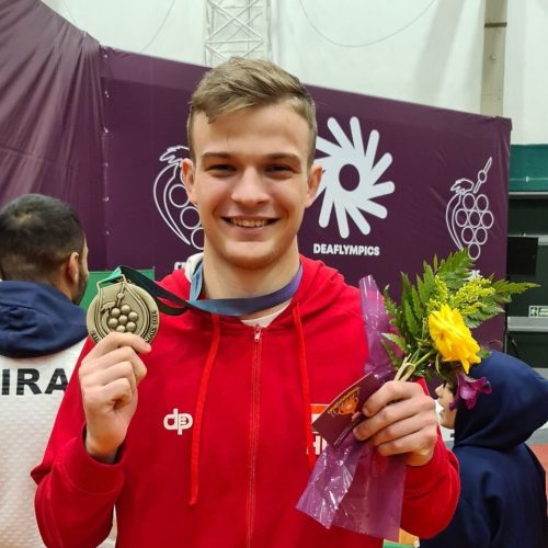 Megvan a siketlimpiai csapatunk első érme